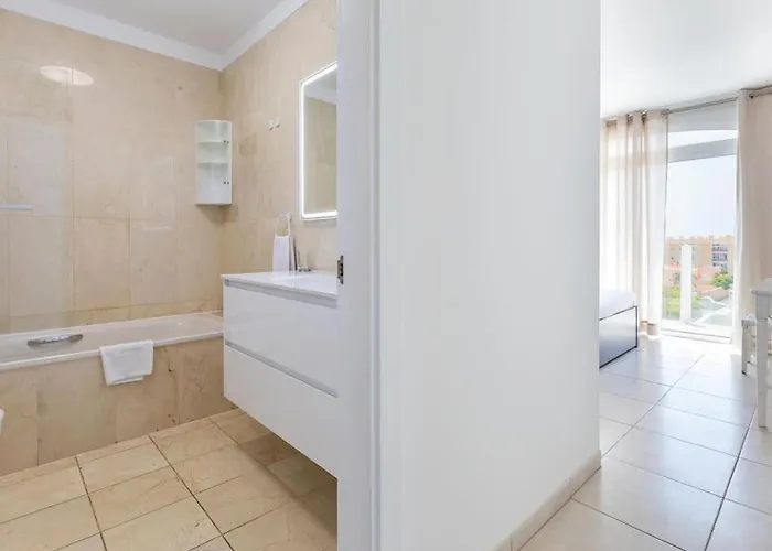 Stunning Mila In Madronal, Heated Pool Вілла Адехе