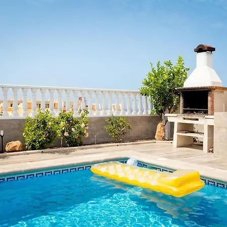 Villa Stunning Mila In Madronal, Heated Pool *