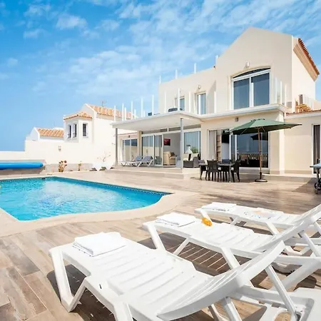 Villa Stunning Mila In Madronal, Heated Pool Costa Adeje