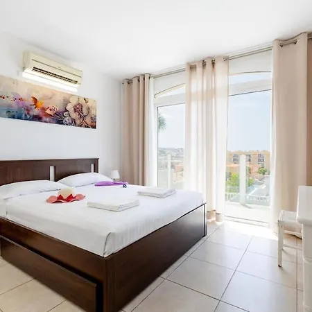 Stunning Mila In Madronal, Heated Pool Villa *