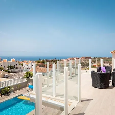 Stunning Mila In Madronal, Heated Pool *