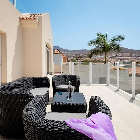 Stunning Mila In Madronal, Heated Pool