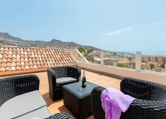 Stunning Mila In Madronal, Heated Pool Costa Adeje (Tenerife)