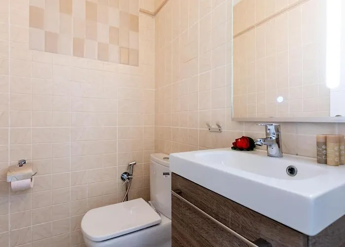 Stunning Mila In Madronal, Heated Pool Villa Costa Adeje (Tenerife)